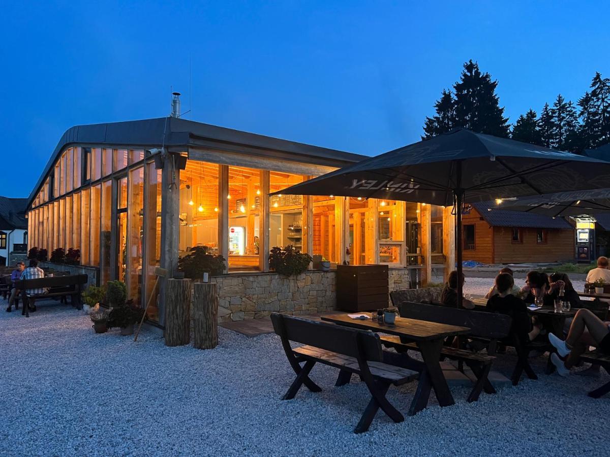 Family 2 Bedroom Ski&Bike Apartment With Terrase Janské Lázně Eksteriør billede