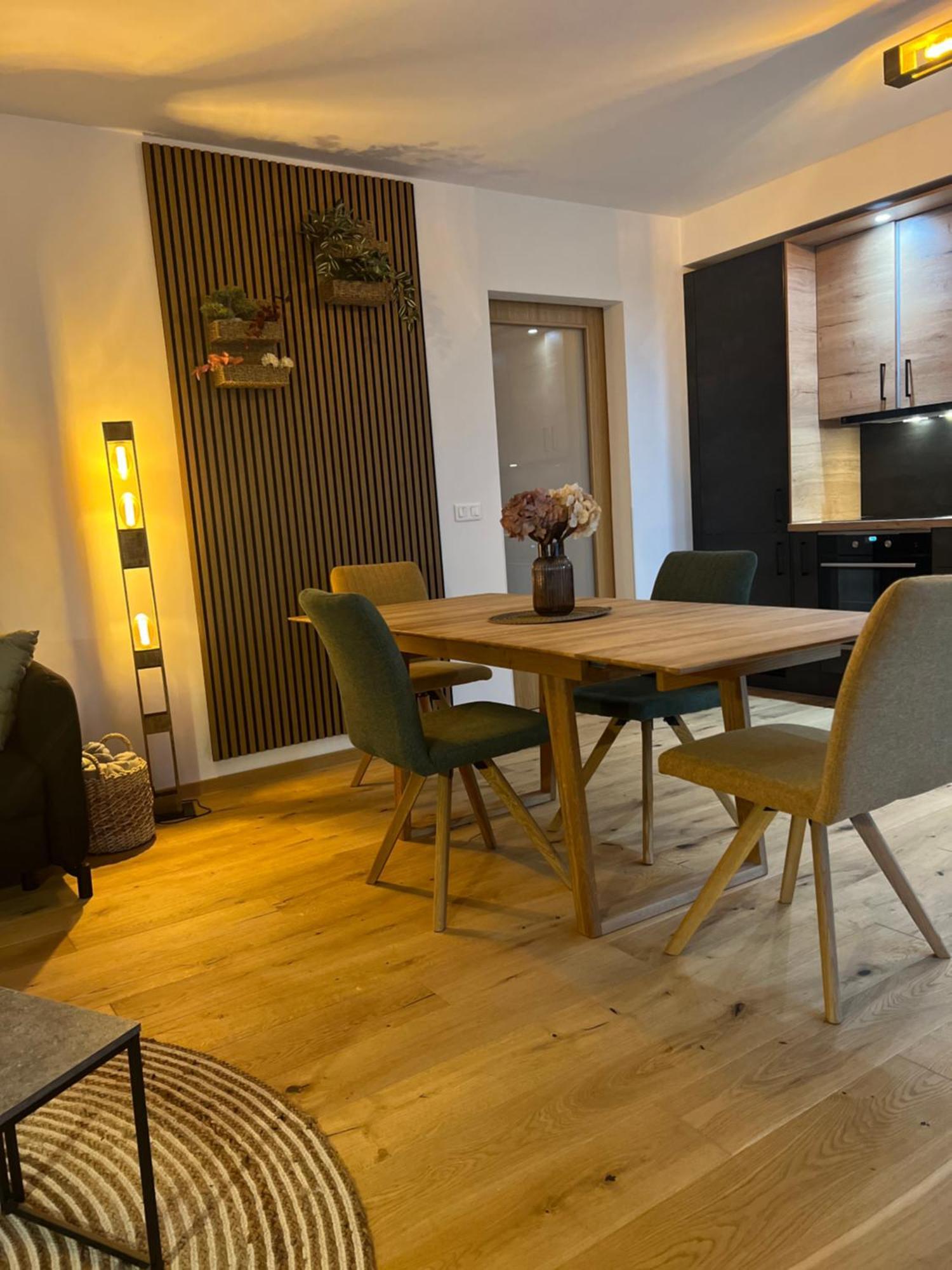 Family 2 Bedroom Ski&Bike Apartment With Terrase Janské Lázně Eksteriør billede